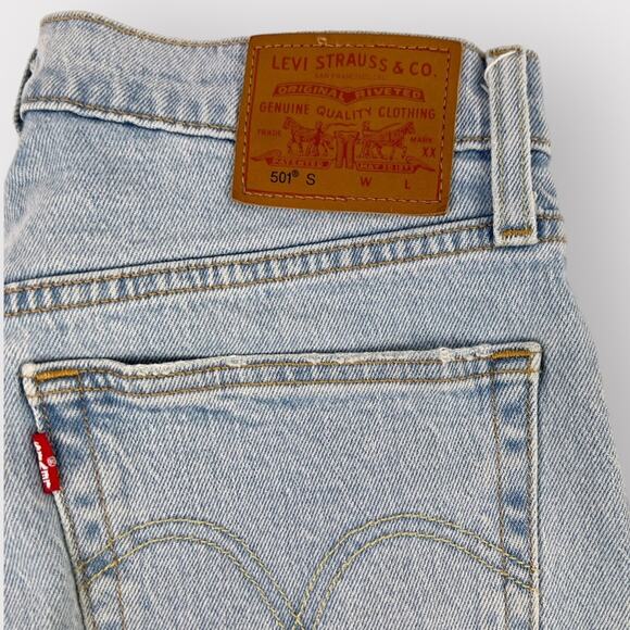 Levi's 501 Skinny Light Wash Distressed Jeans in Low Pro Size 25 - Picture 3 of 10